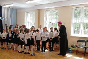 Wizyta Biskupa (6)