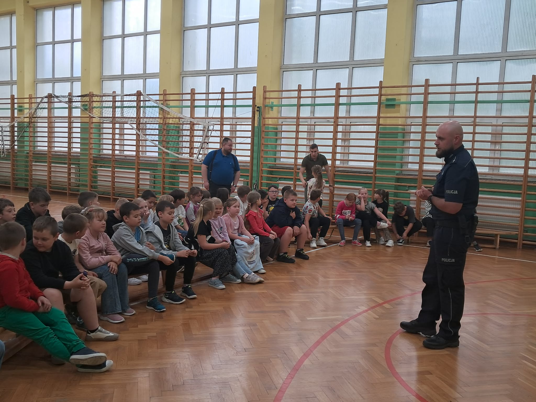 Spotkanie z policjantem – Bezpieczne wakacje
